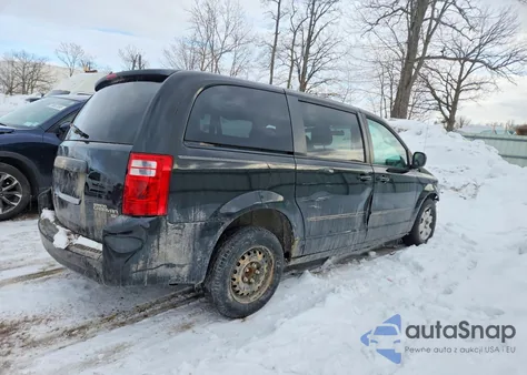 2010 Dodge Grand Caravan Se z USA, uszkodzony, nr VIN 2D4RN4DEXAR423832
